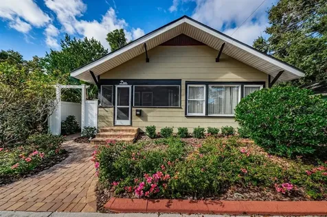 1914 8th Street N St Petersburg FL 33704