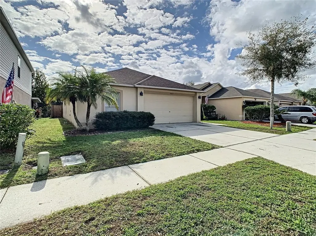 30610 Birdhouse Drive Wesley Chapel FL 33545