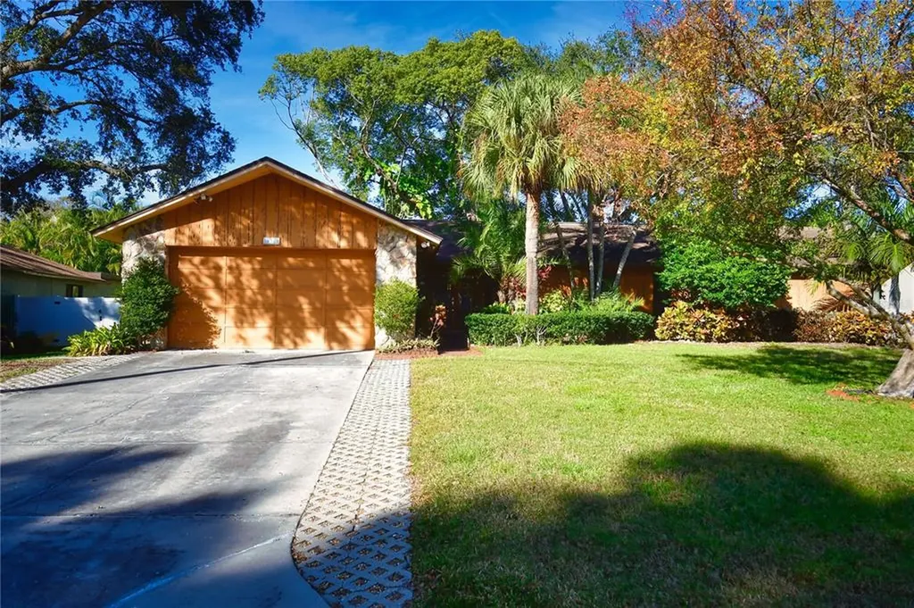 14389 86th Avenue Seminole FL 33776