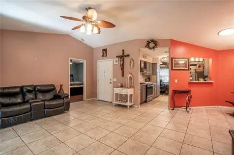 2738 Gables Drive Eustis FL 32726
