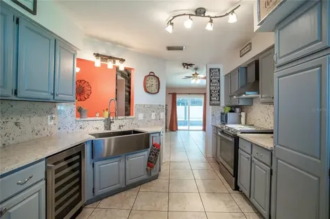 2738 Gables Drive Eustis FL 32726