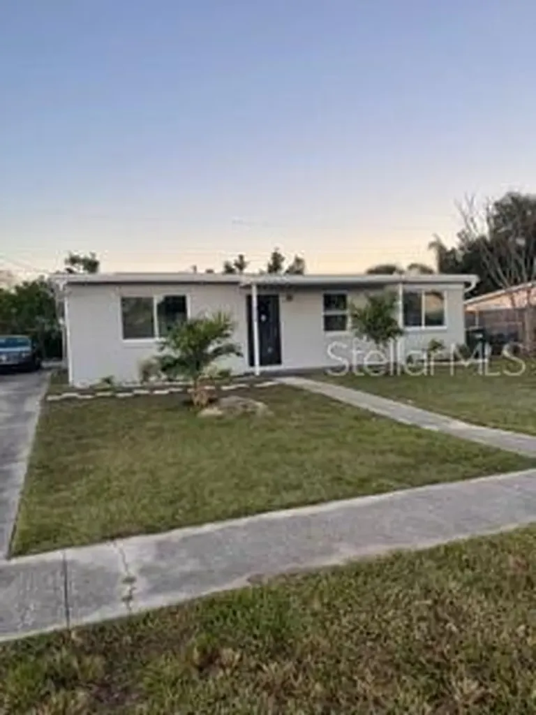 8328 Agress Avenue North Port FL 34287