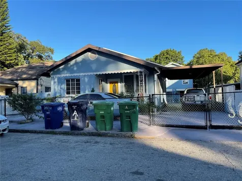 2913 N 10th Street Tampa FL 33605
