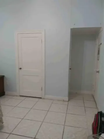 2913 N 10th Street Tampa FL 33605