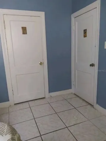 2913 N 10th Street Tampa FL 33605