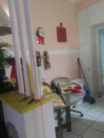 2913 N 10th Street Tampa FL 33605