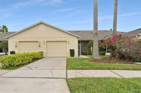 113 Club Villas Lane Kissimmee FL 34744