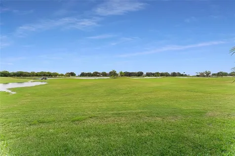 113 Club Villas Lane Kissimmee FL 34744