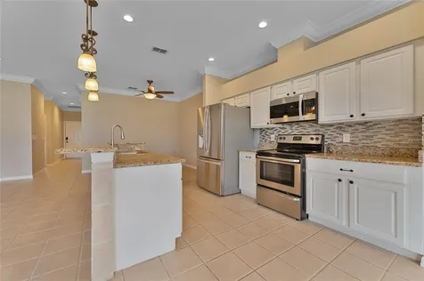 113 Club Villas Lane Kissimmee FL 34744