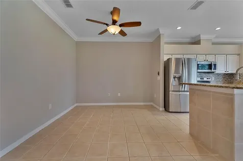 113 Club Villas Lane Kissimmee FL 34744