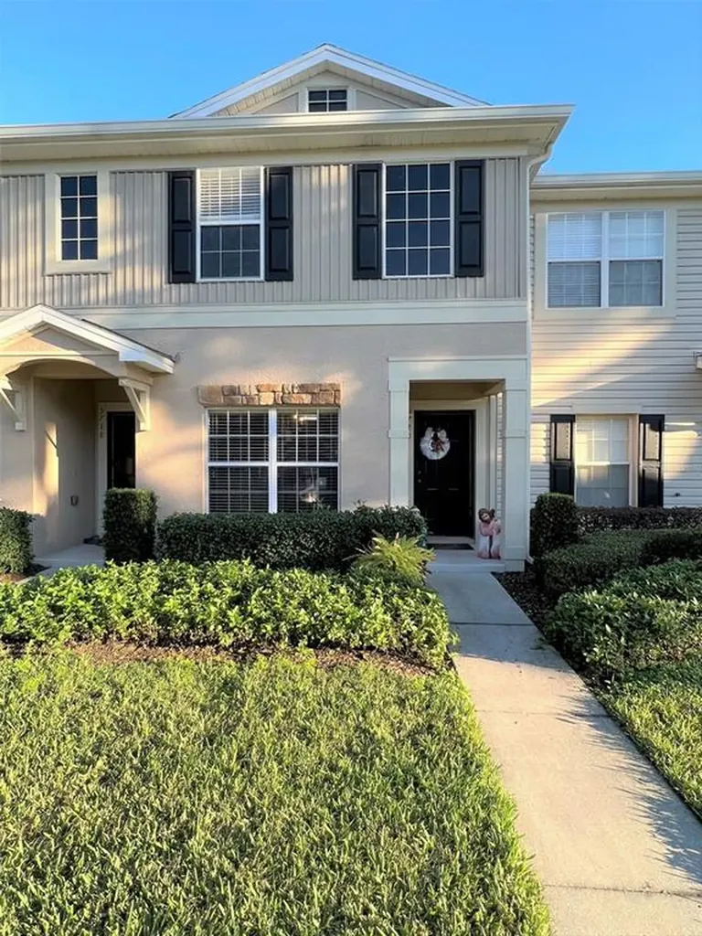5720 Fishhawk Ridge Drive Lithia FL 33547
