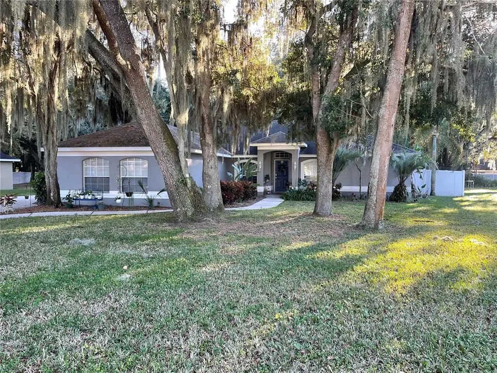3136 Blackwater Oaks Way Mulberry FL 33860