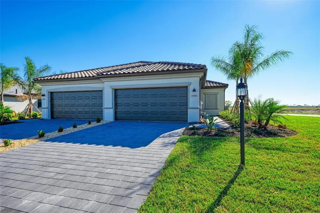 15946 Clear Skies Place Bradenton FL 34211