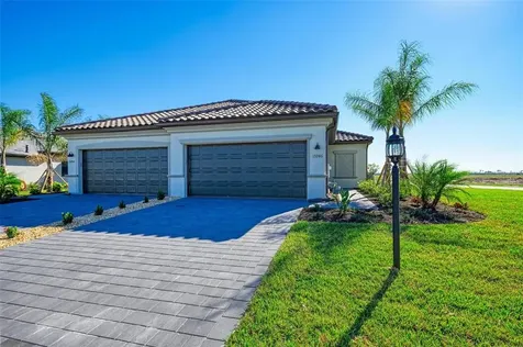 15946 Clear Skies Place Bradenton FL 34211