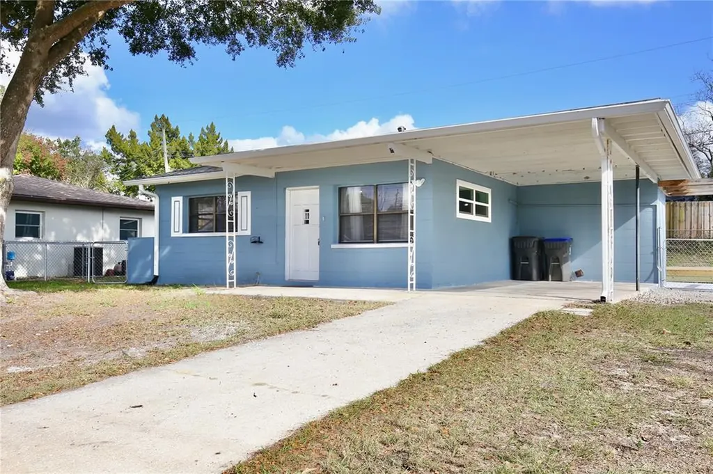 915 N Carpenter Road Titusville FL 32796