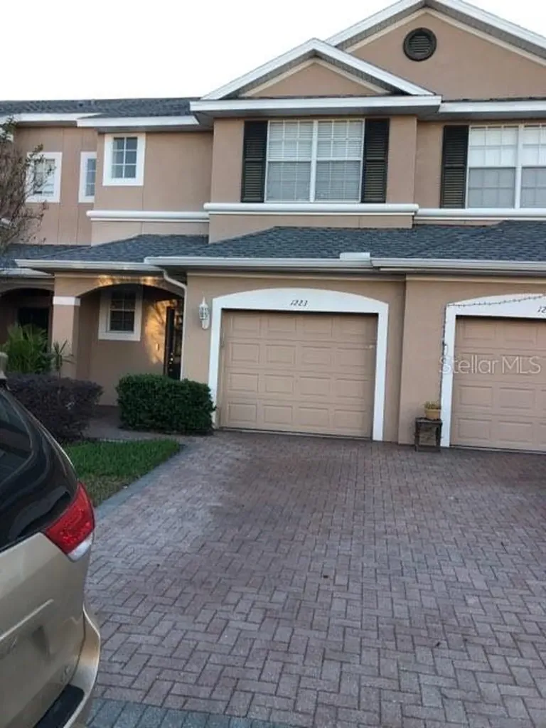 1223 Summergate Drive Valrico FL 33594