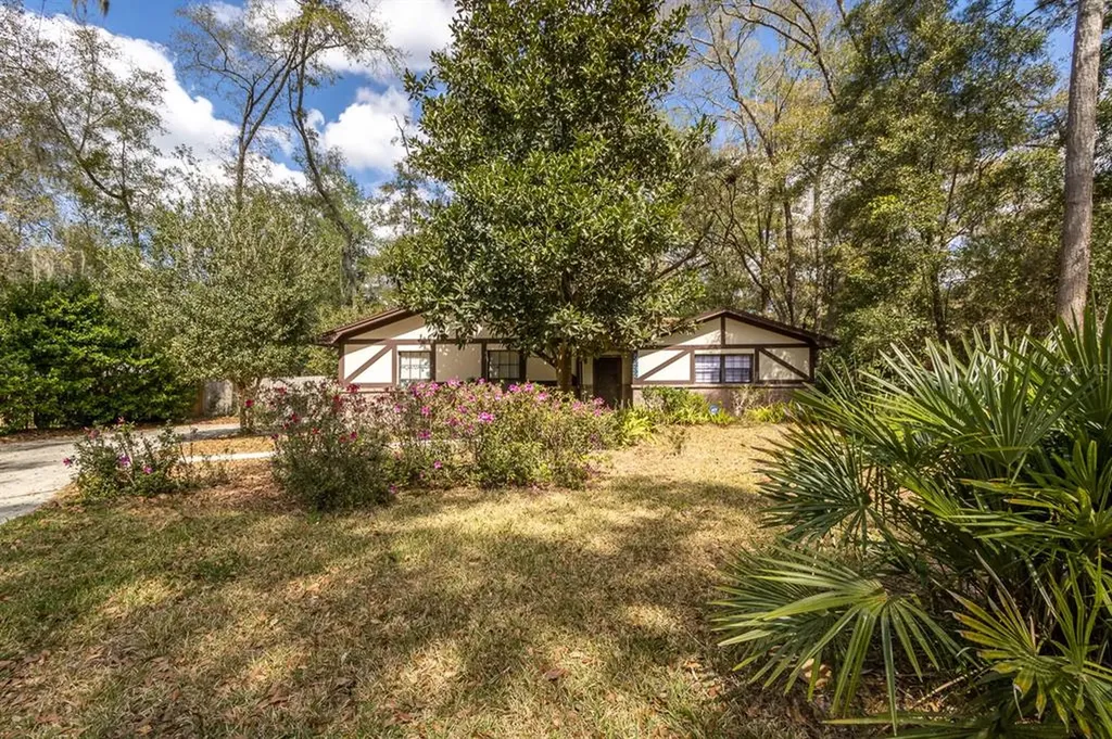 5232 NW 54th Court Gainesville FL 32653