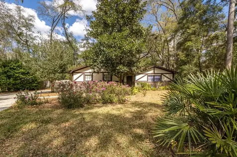 5232 NW 54th Court Gainesville FL 32653
