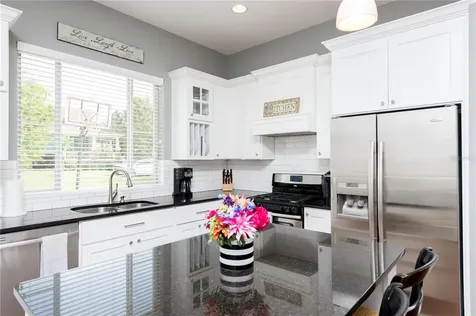 2738 SE 19th Court Ocala FL 34471