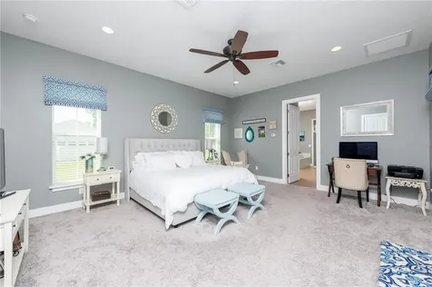 2738 SE 19th Court Ocala FL 34471