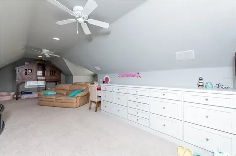 2738 SE 19th Court Ocala FL 34471
