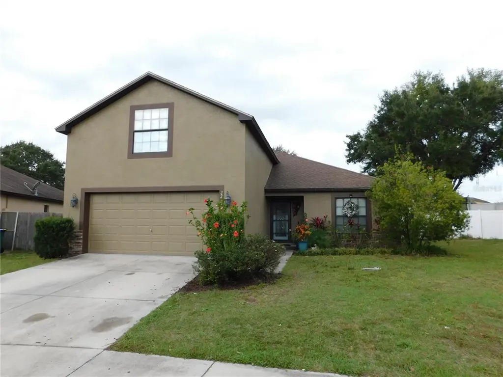 2236 Bracknell Forest Trail Tavares FL 32778