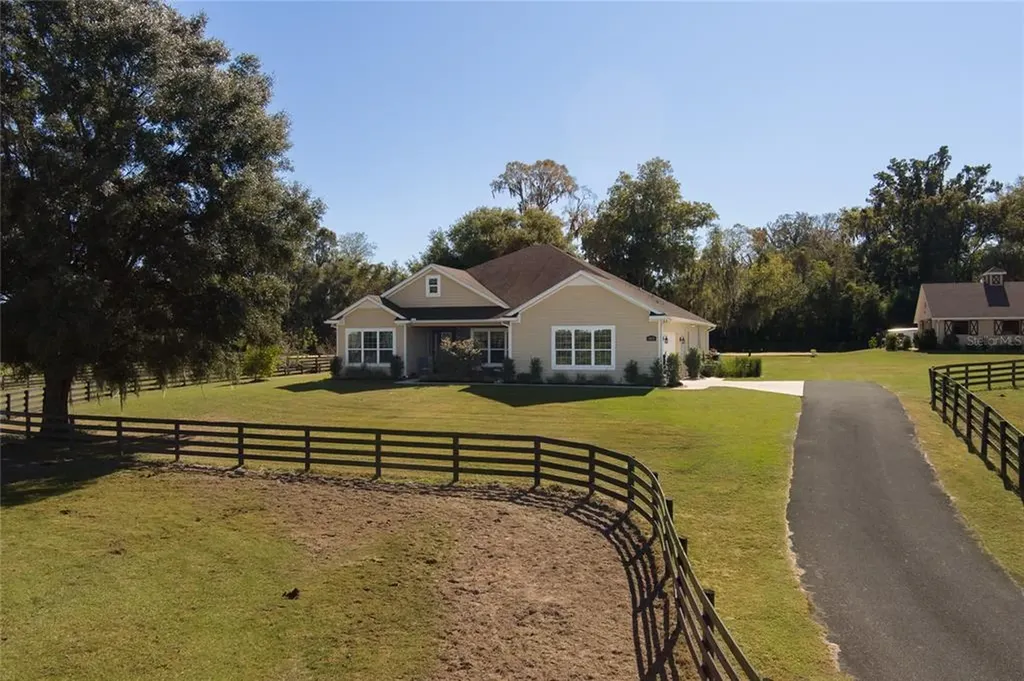9875 NW 6th Court Ocala FL 34475