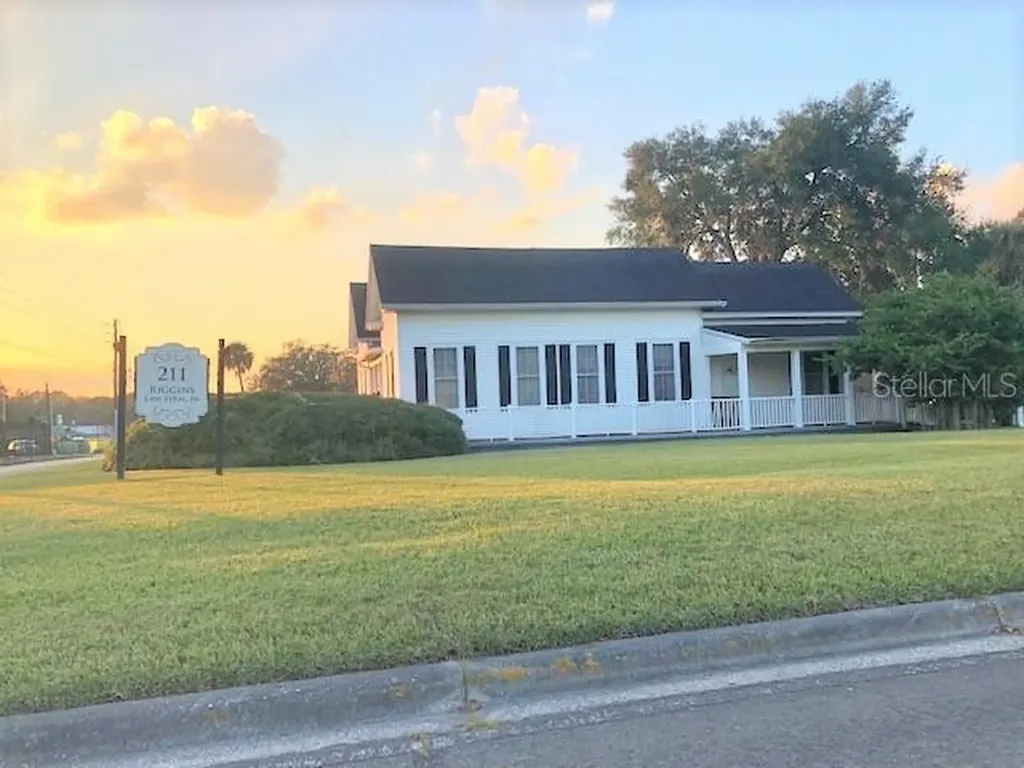 211 NW 3rd Street Ocala FL 34475