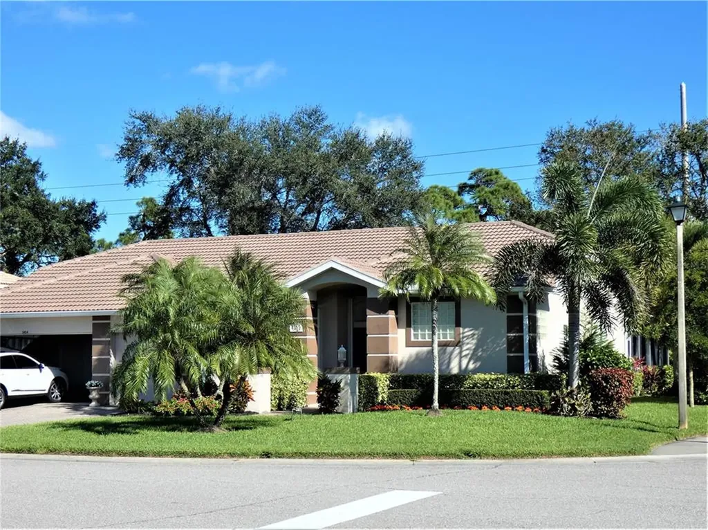 9454 Hawksmoor Lane Sarasota FL 34238