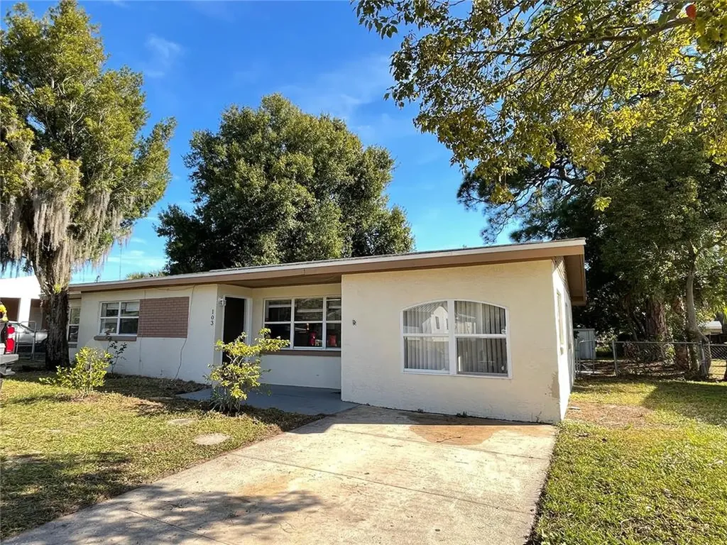 103 N Deleon Avenue Titusville FL 32796