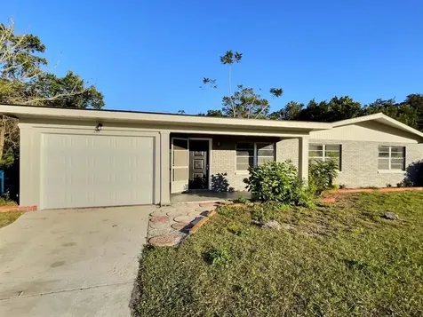 803 S 1st Street Lake Wales FL 33853
