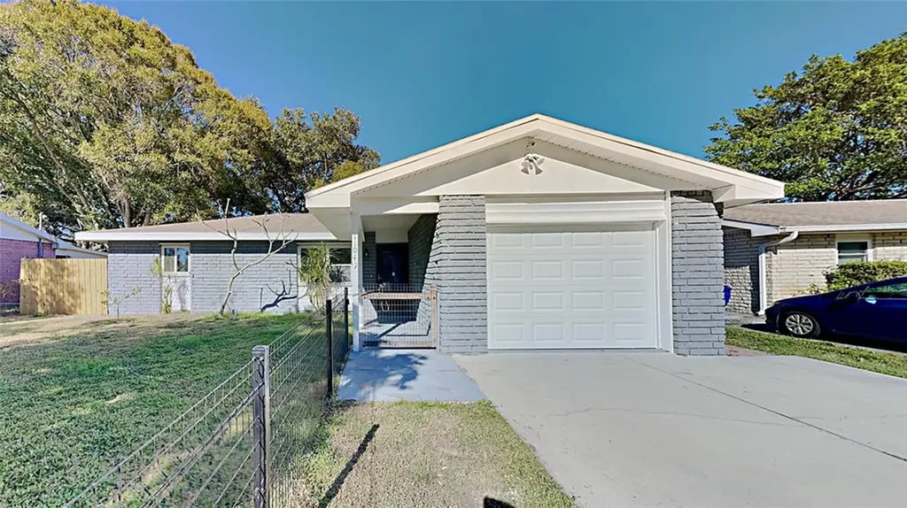 11049 Duncan Street Seminole FL 33772