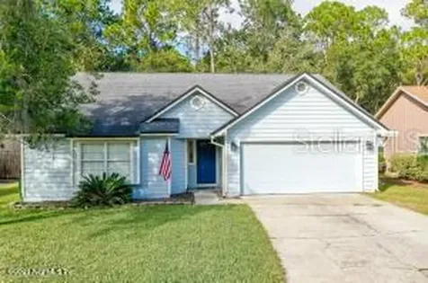 3893 Karissa Ann Place E Jacksonville FL 32223