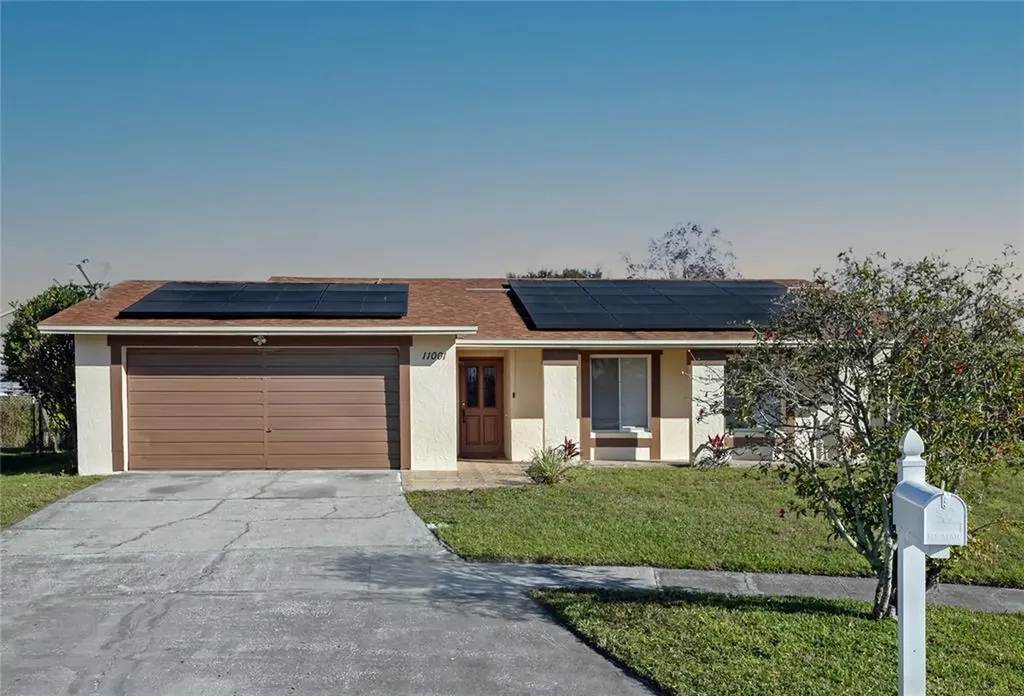 11001 Finchley Place Orlando FL 32837