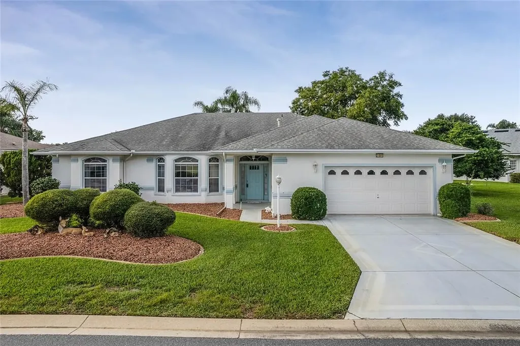 21841 Tartan Street Leesburg FL 34748