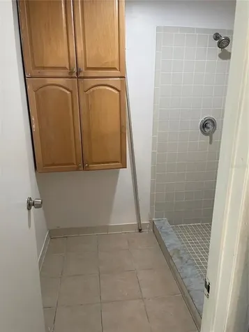 8904 N 20th Street Tampa FL 33604