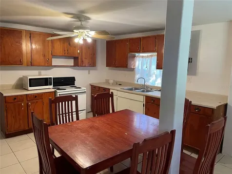 8904 N 20th Street Tampa FL 33604