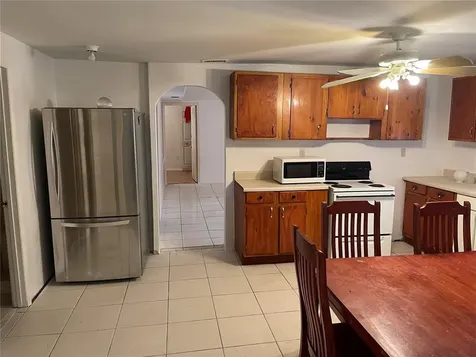 8904 N 20th Street Tampa FL 33604