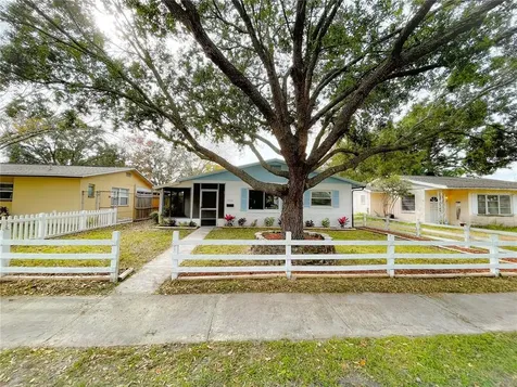774 90th Avenue N St Petersburg FL 33702