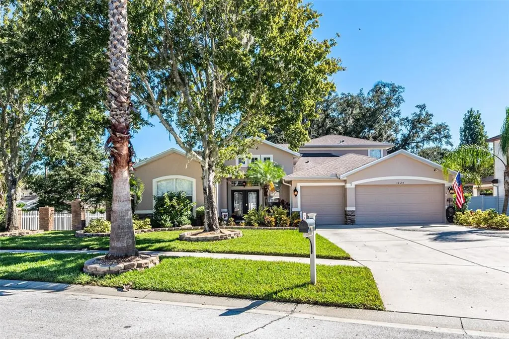 1625 Harvest Grove Court Valrico FL 33596