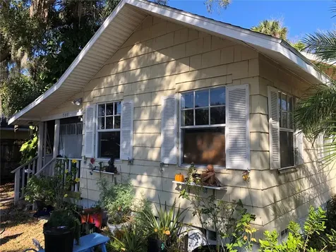 702 16th Street W Palmetto FL 34221