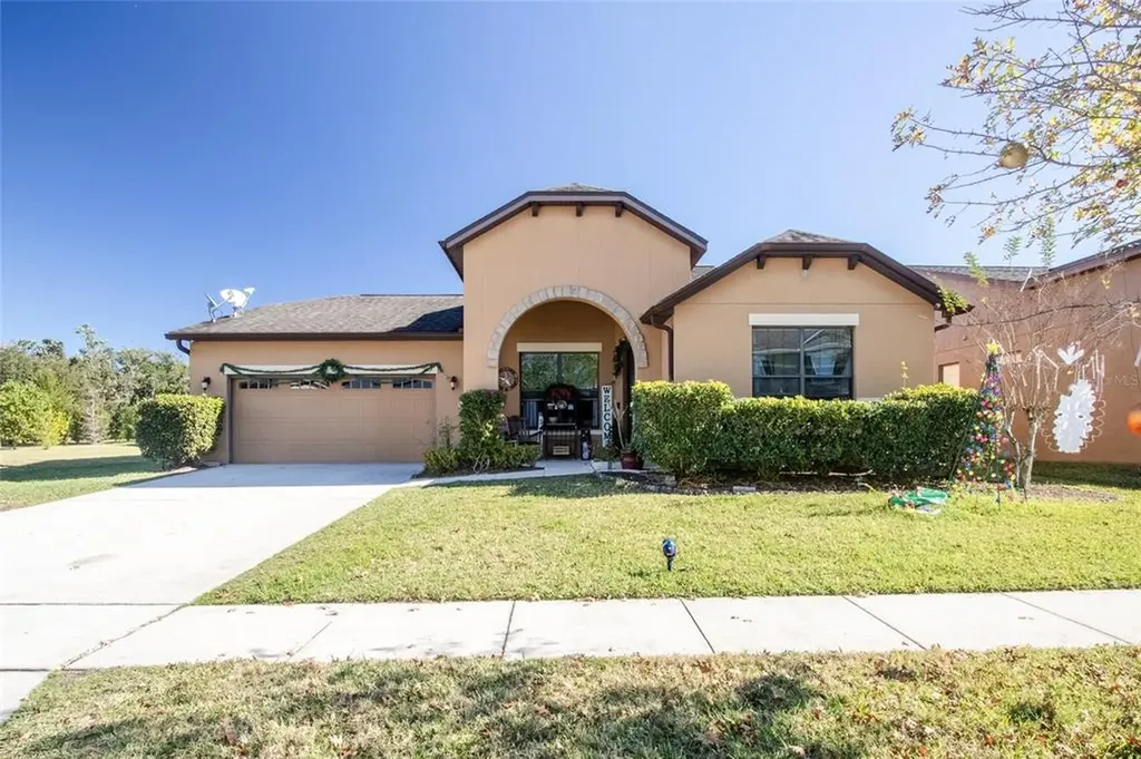 909 La Terraza Lane Kissimmee FL 34744