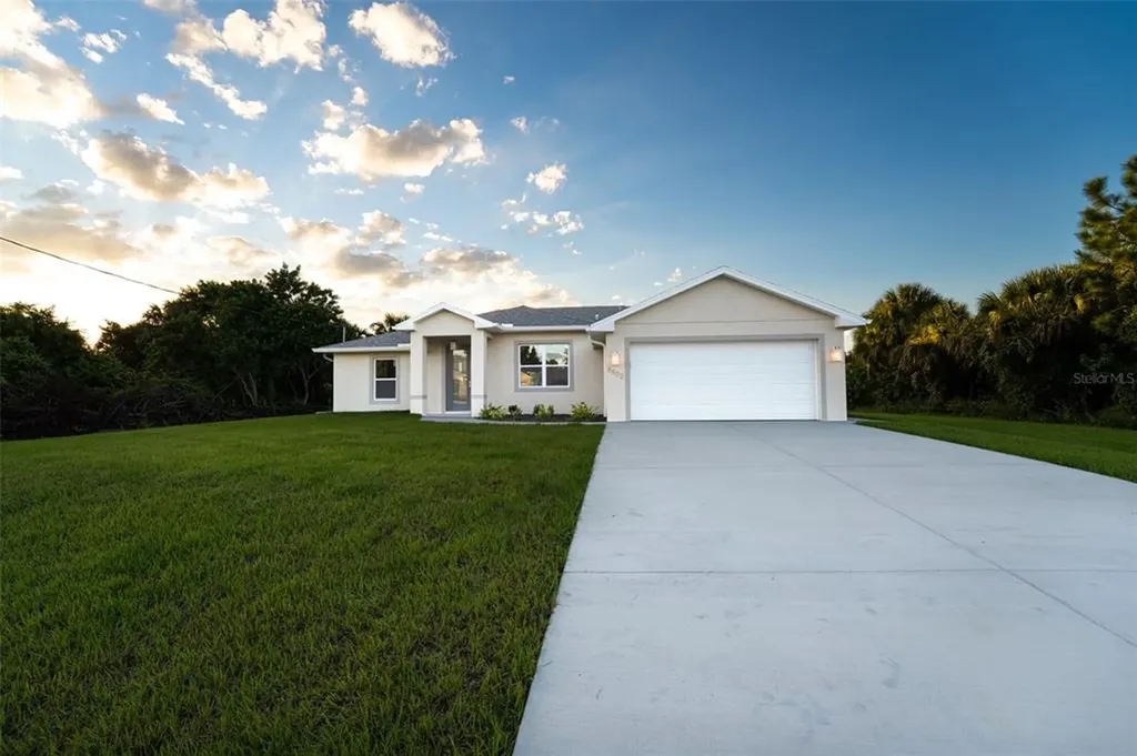 8802 Wawana Road North Port FL 34287
