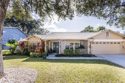1421 Corner Oaks Drive Brandon FL 33510