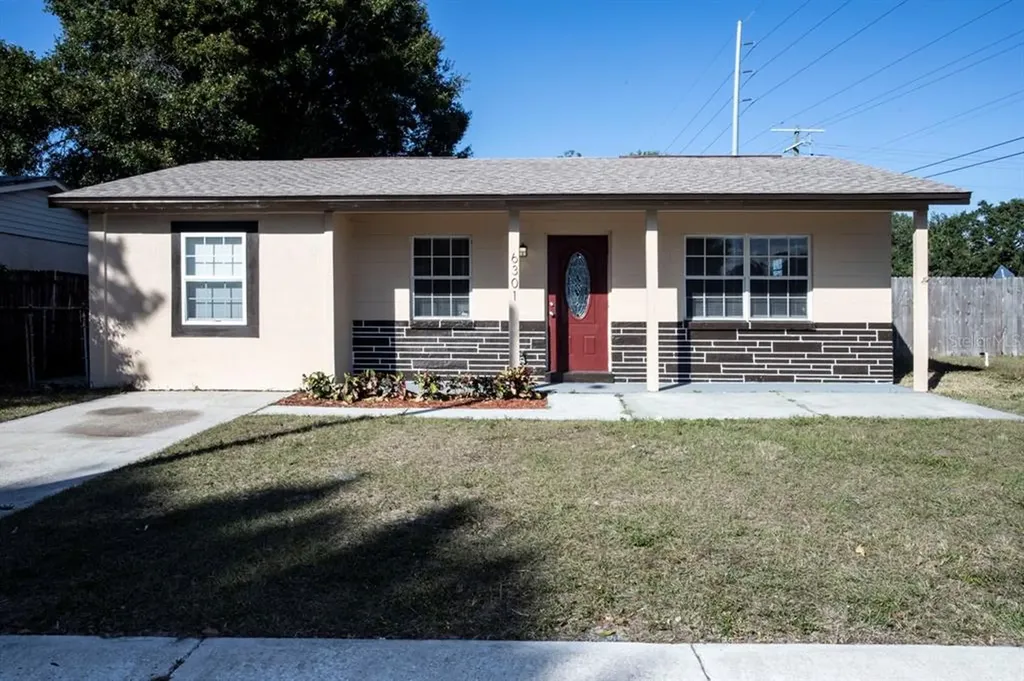 6301 S Lansdale Circle Tampa FL 33616