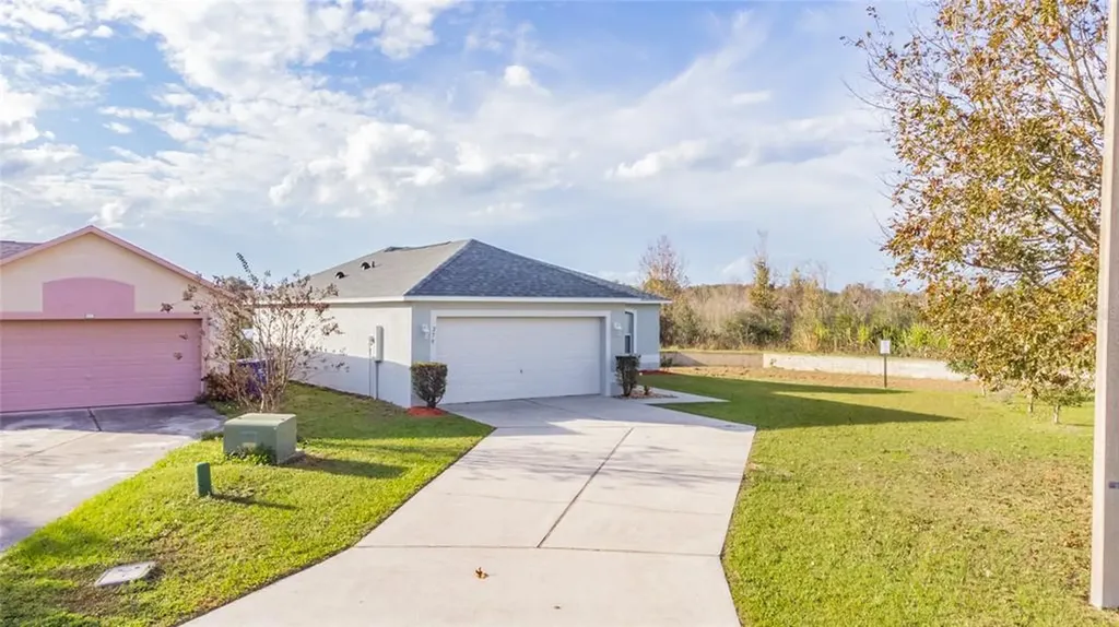 279 Curtis Avenue Groveland FL 34736