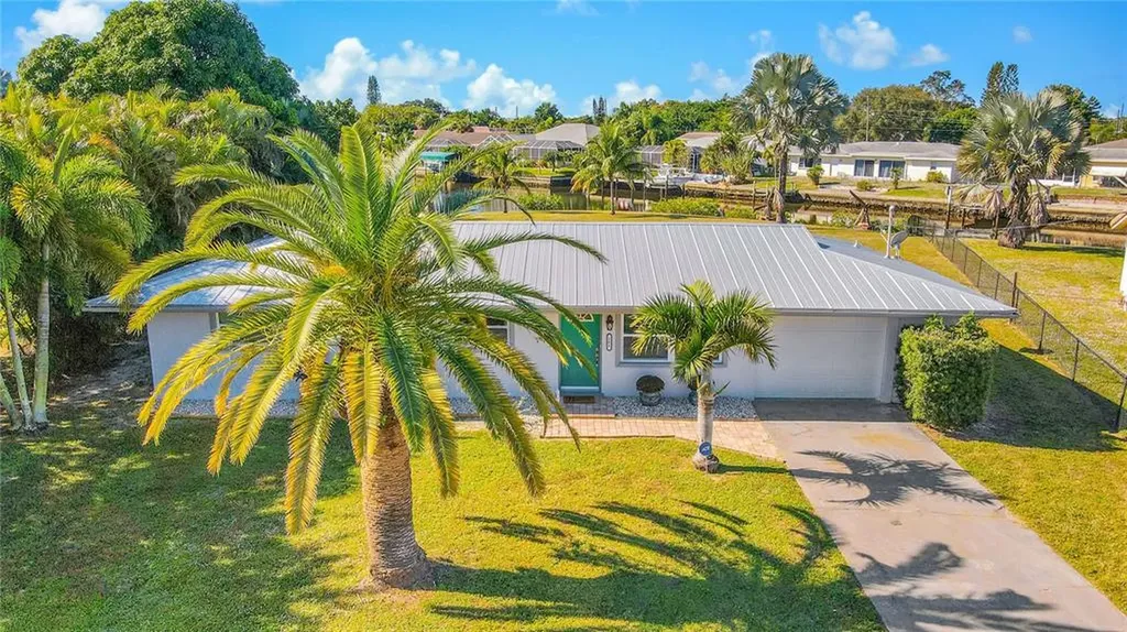 161 Easton Drive NW Port Charlotte FL 33952