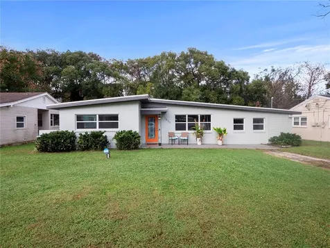 2520 Lake Wade Court Orlando FL 32806