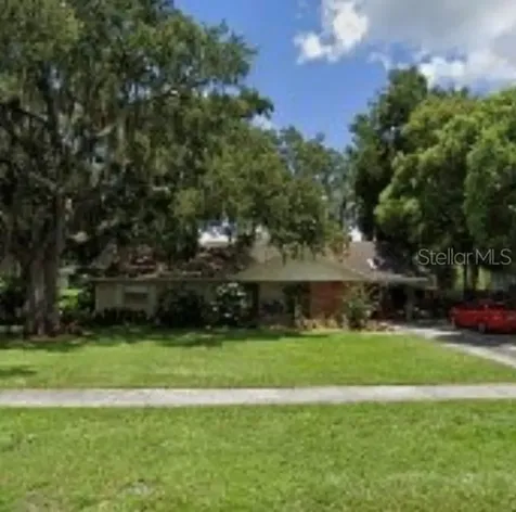 317 Interlachen Parkway Lakeland FL 33801