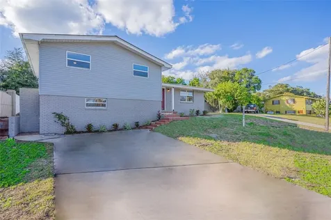 823 17th Terrace NE Winter Haven FL 33881